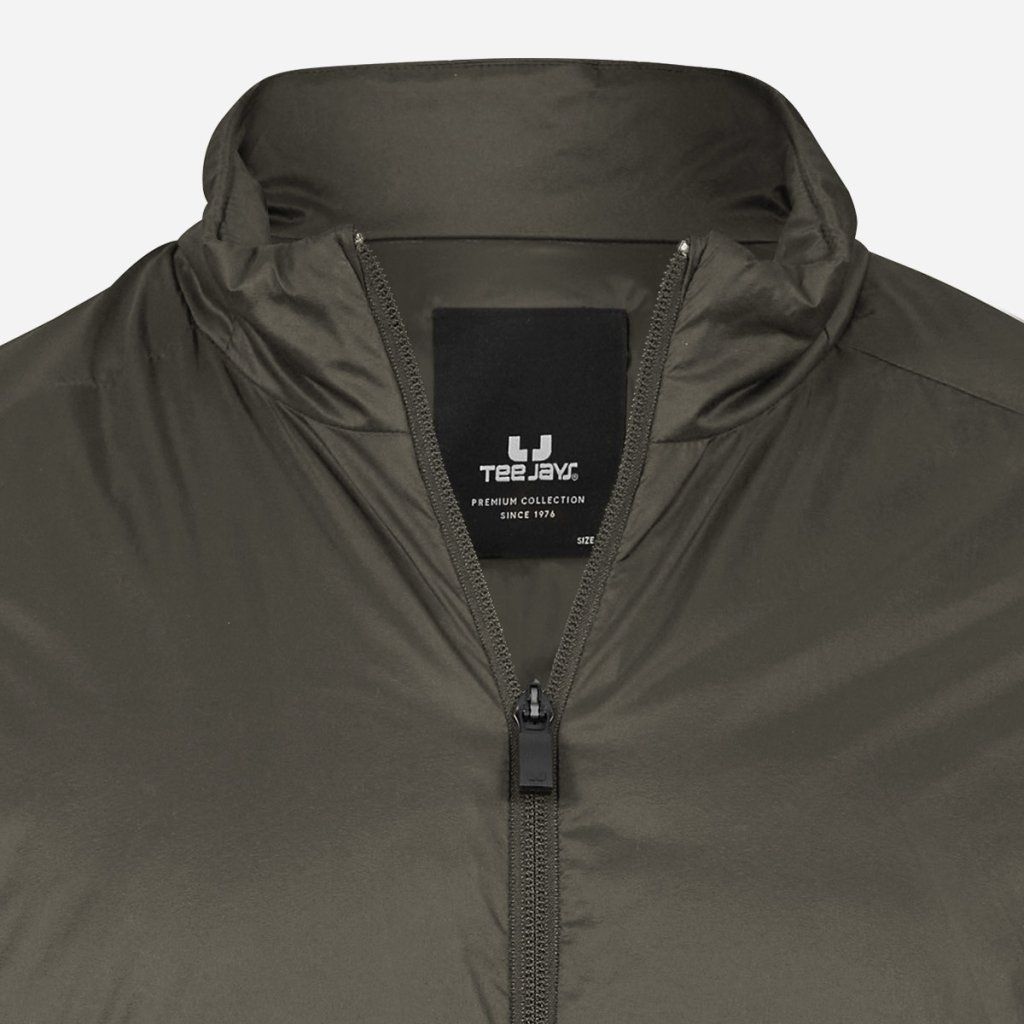 Detail pánskej bundy Tee Jays Purelite