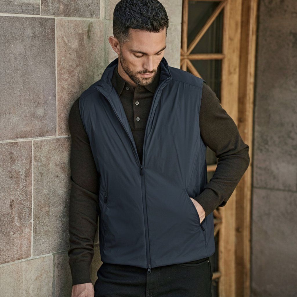 Styling pánskej vesty Tee Jays Purelite