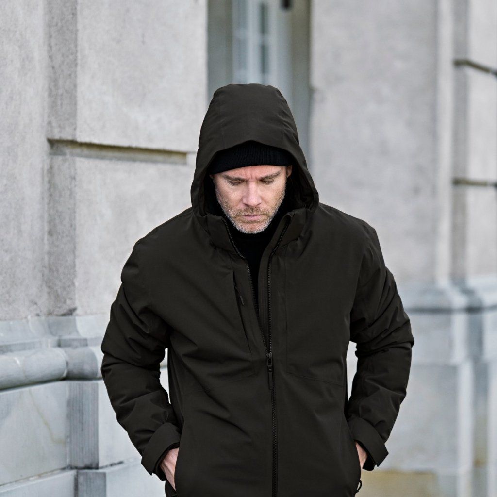 Čierna pánska zimná bunda Tee Jays All Weather 9680
