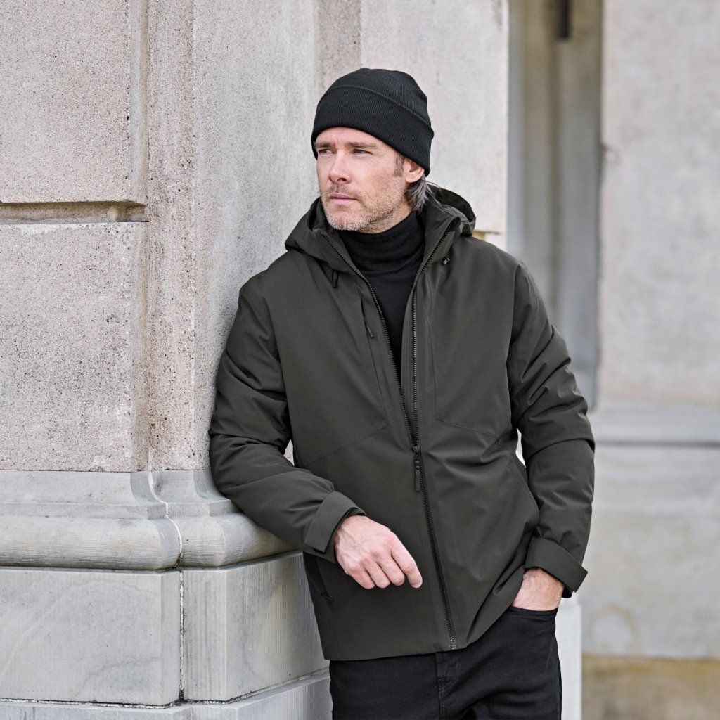 Tmavosivá pánska zimná bunda Tee Jays All Weather 9680